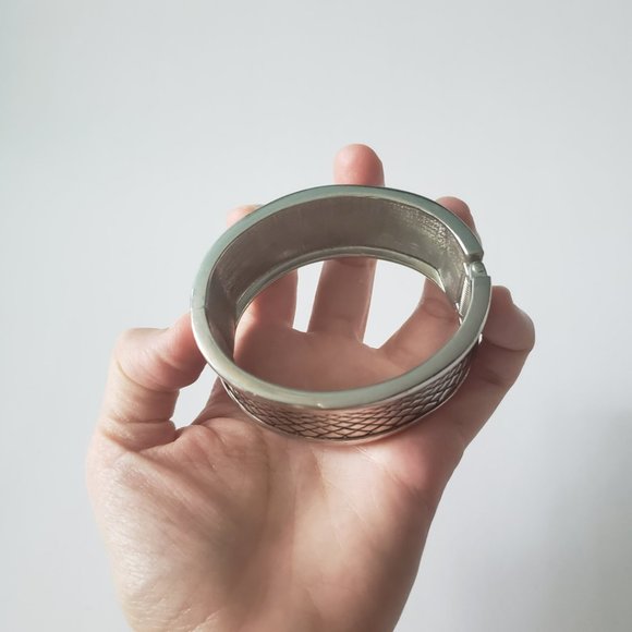 VTG Silver Cuff Bangle Bracelet - Picture 5 of 8